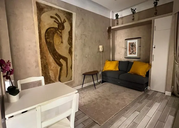 Perfectly Located 1 Bed - Port Of * Nicea